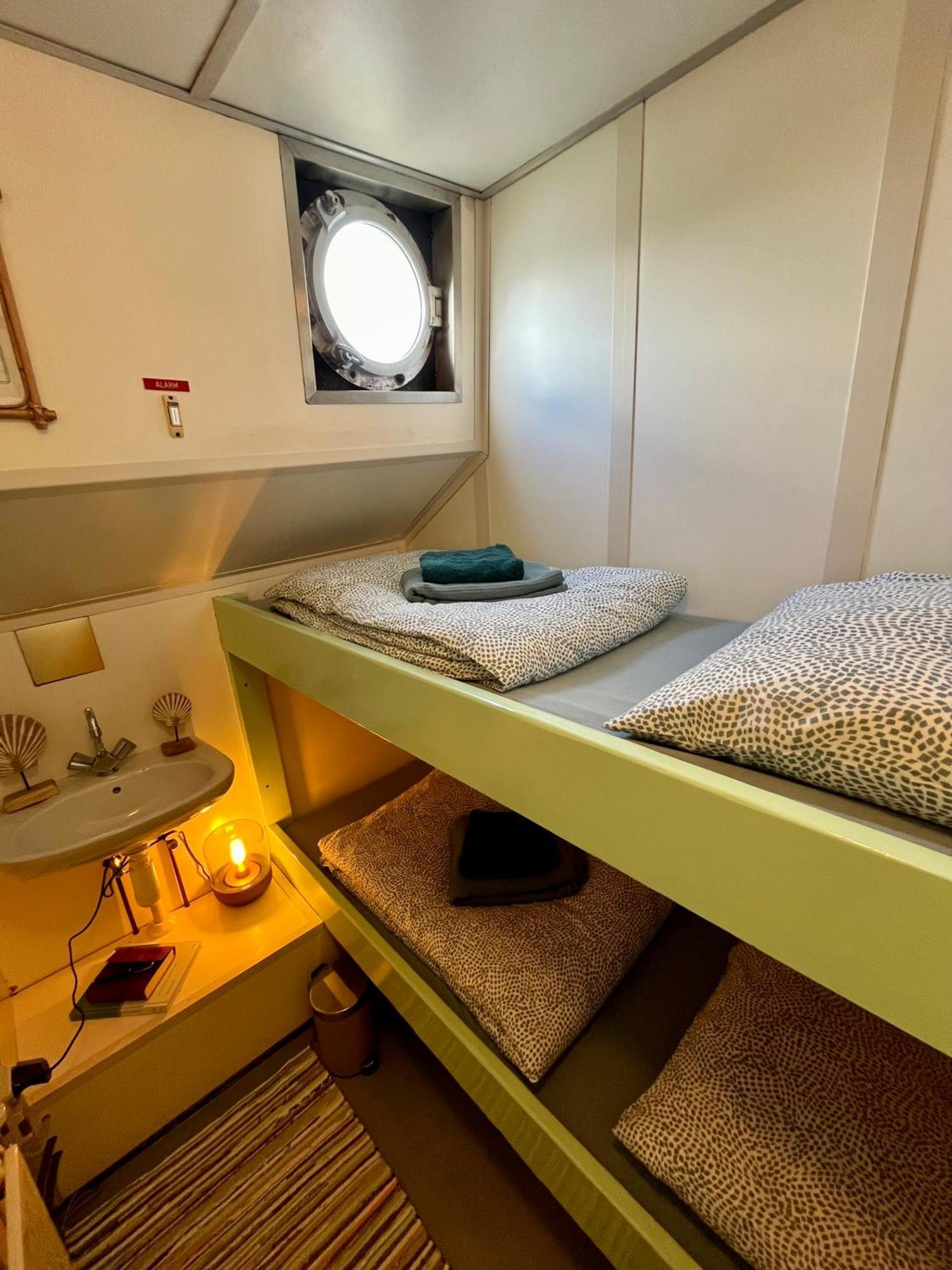 Bateau-hôtel Flow