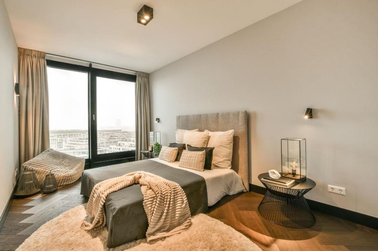 Apartment Urban Chic 4-bedroom In *