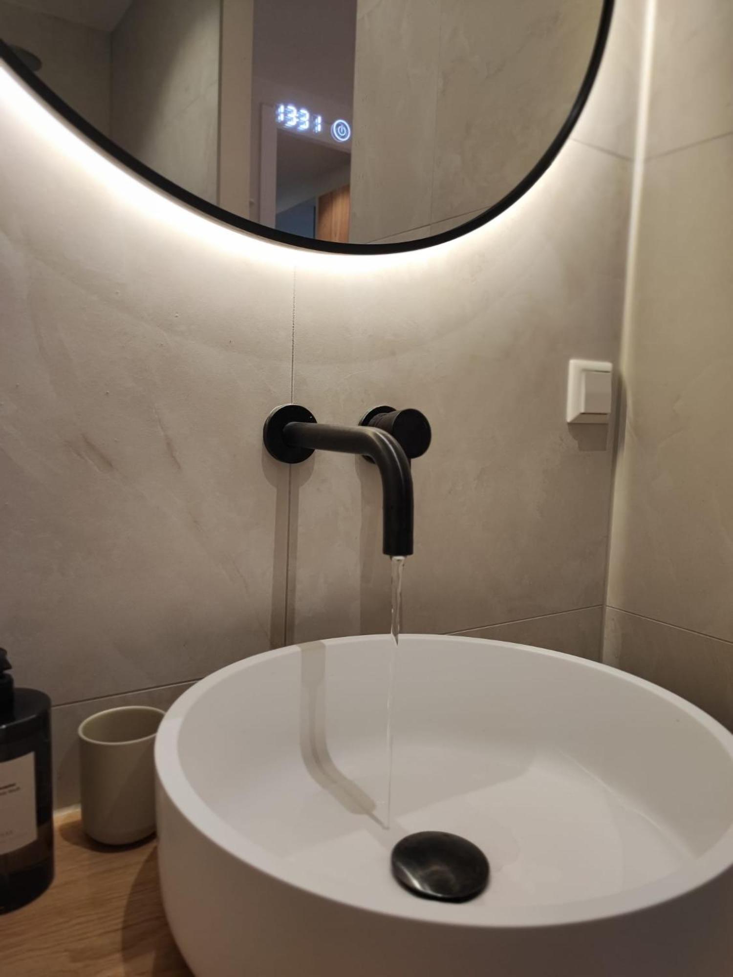 Homestay Luxury With Private Bathroom On Great Location. Amsterdam
