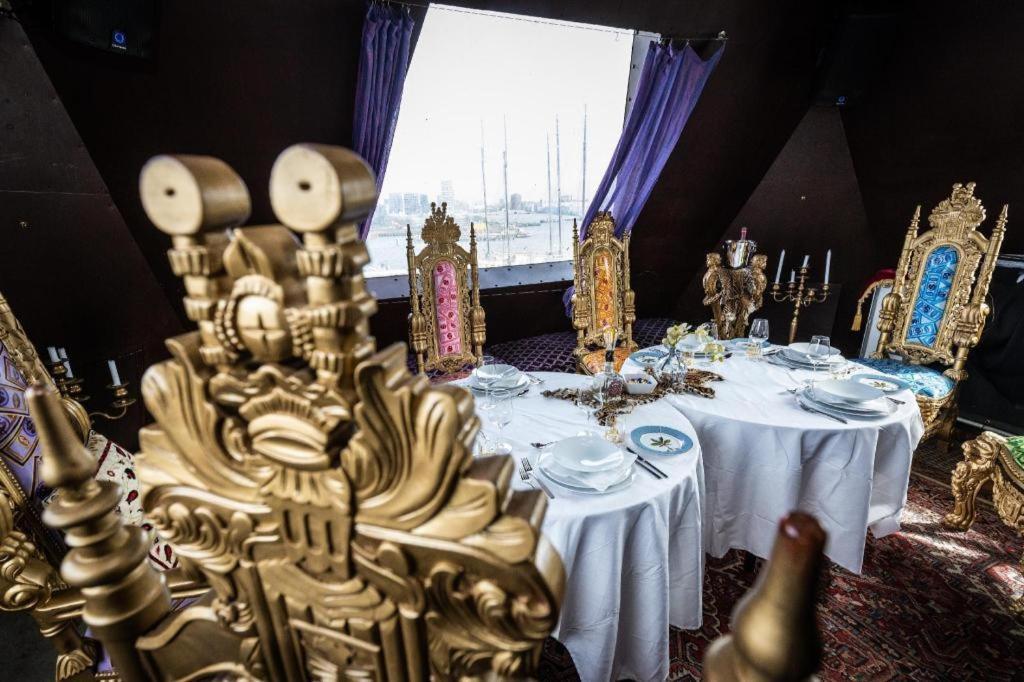 Faralda Crane Hotel 5*