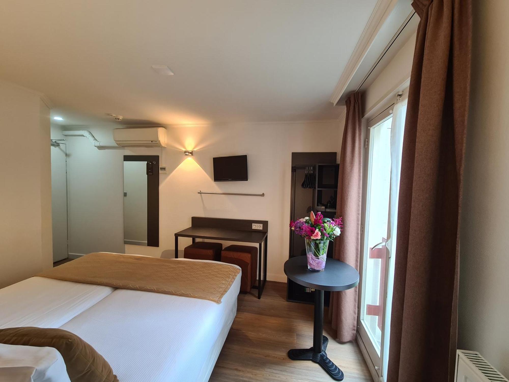 Hotel Avenue 3*