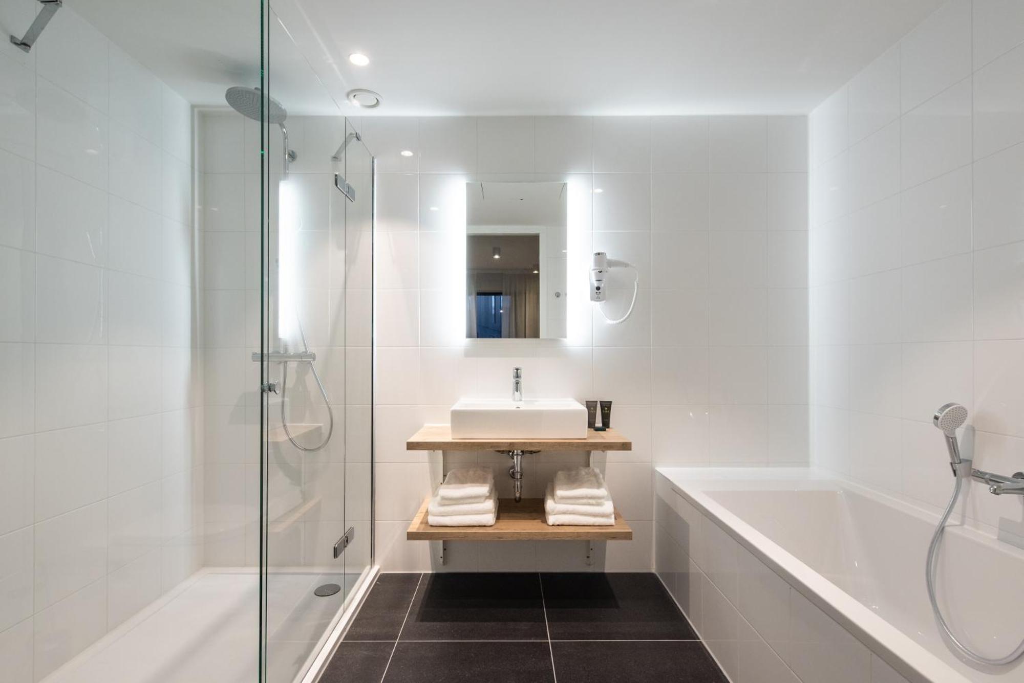 Numa Docklands Aparthotel