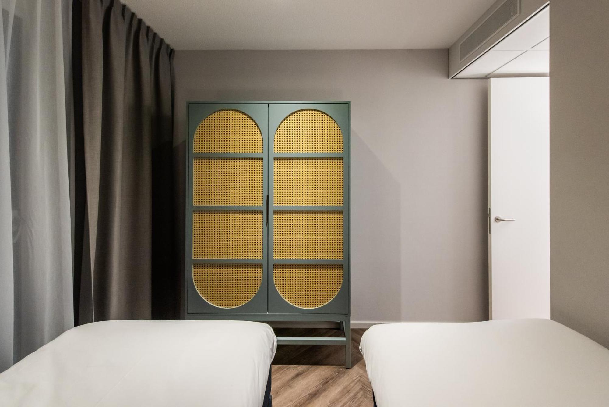 Numa Docklands Aparthotel