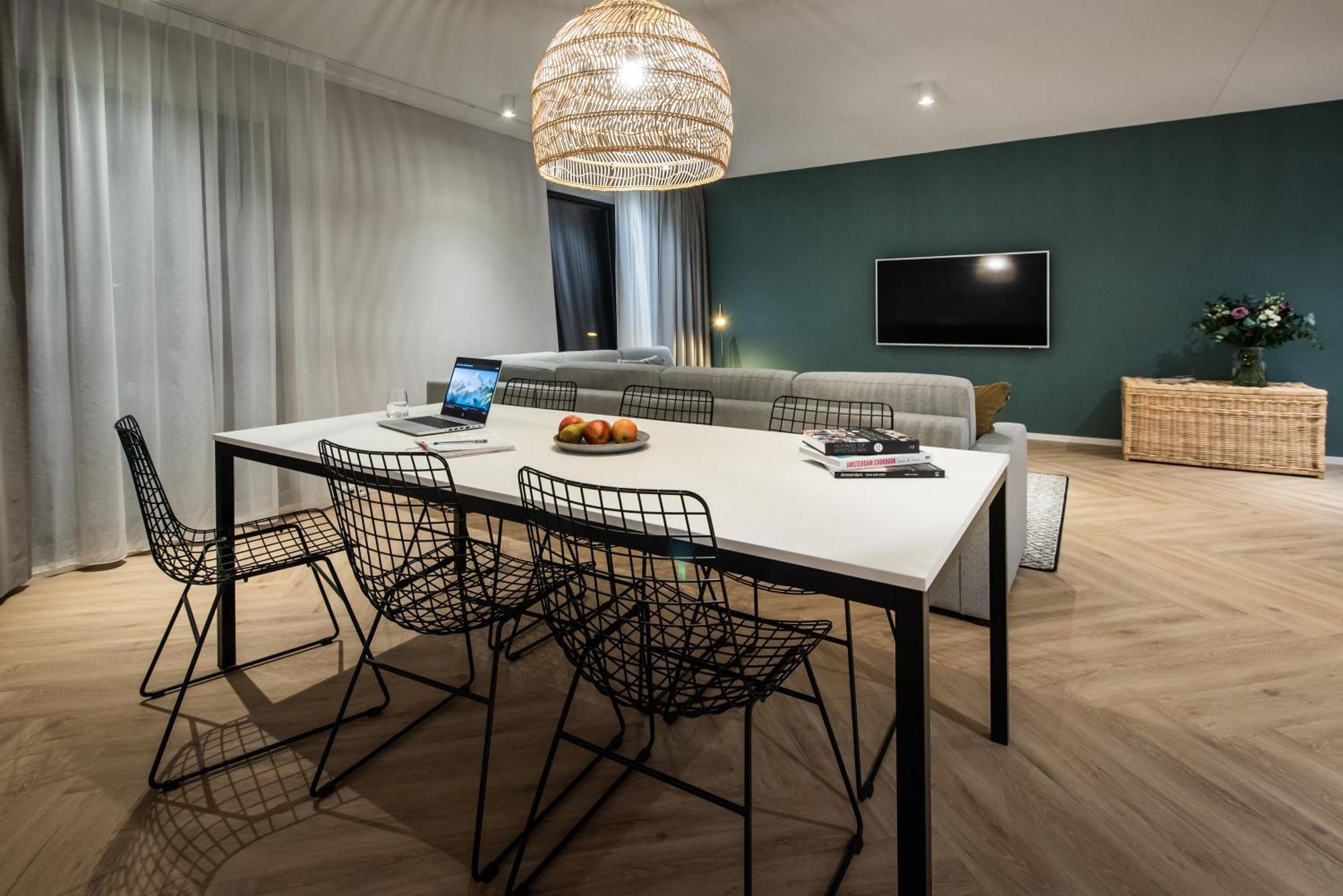 Aparthotel Numa Docklands 4*