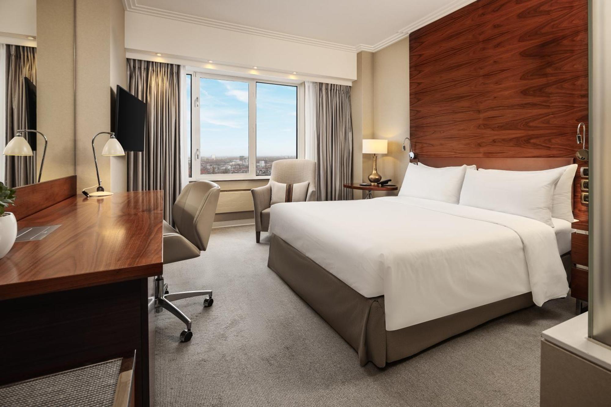 Hotel Okura - The Leading Of The World