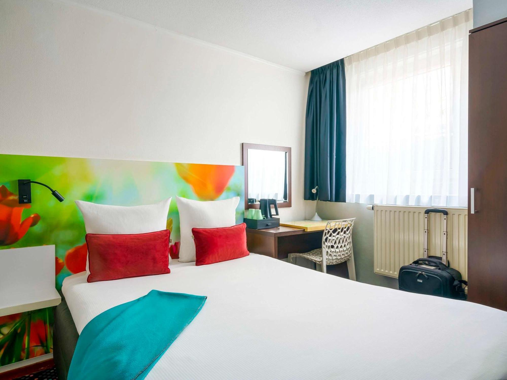Ibis Styles 3*