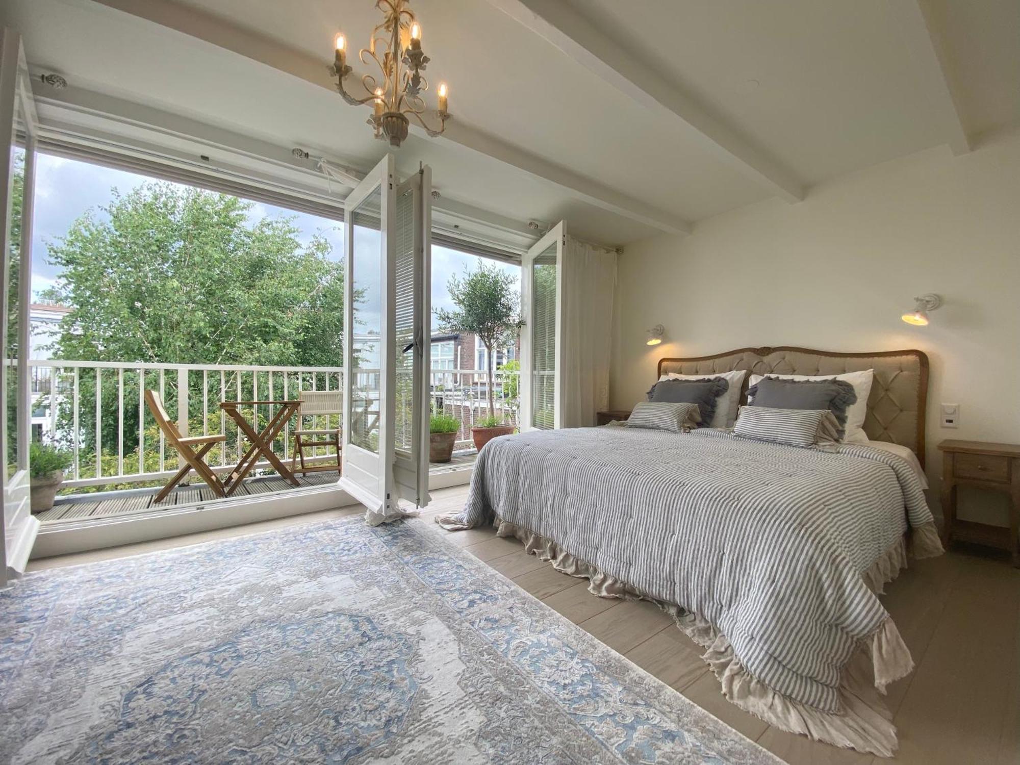 Bed & Breakfast Bed And Breakfast Amsterdam Amsterdam