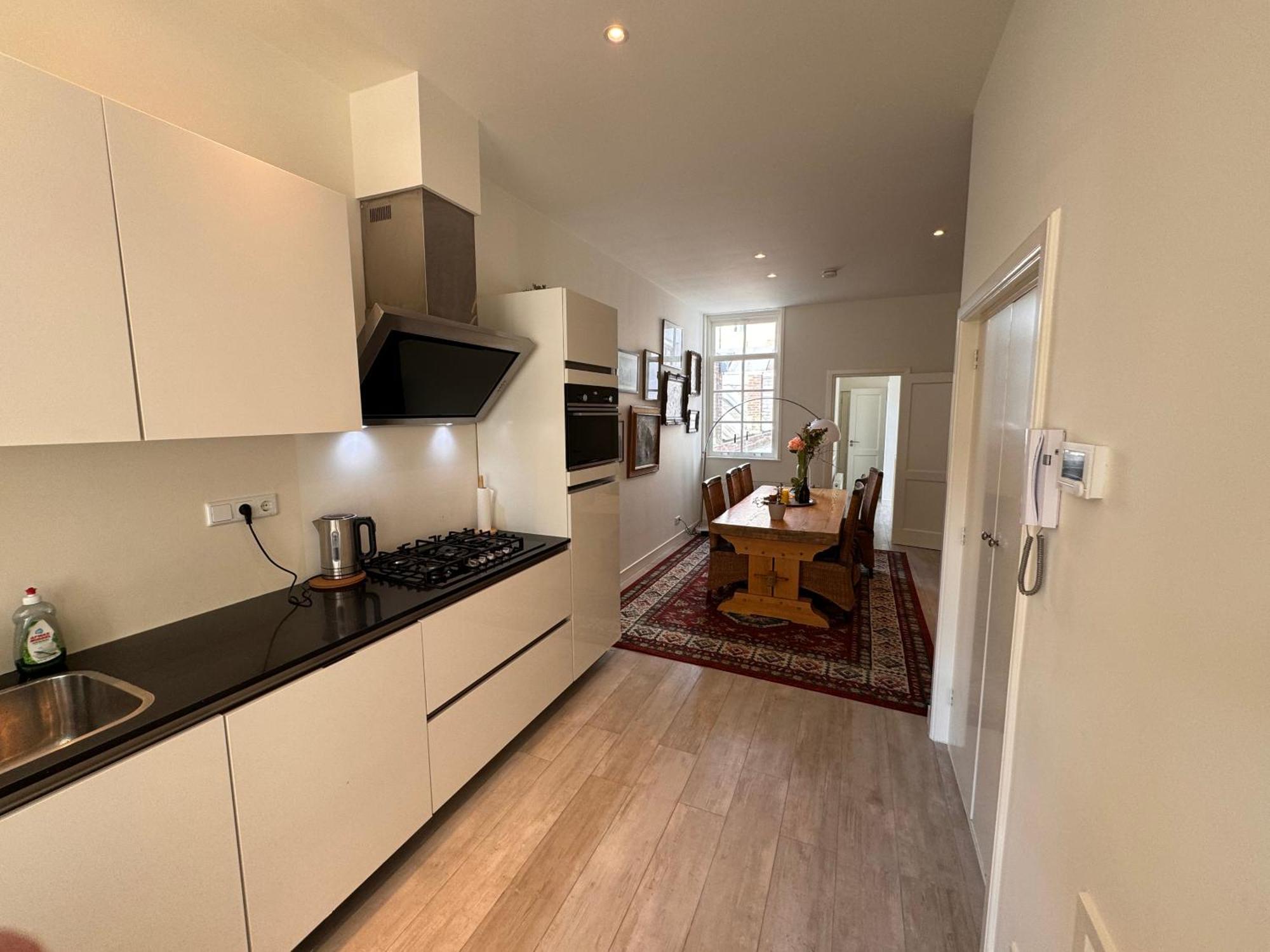 House With 2 Private Independent Studio's 120 M2 Amsterdam