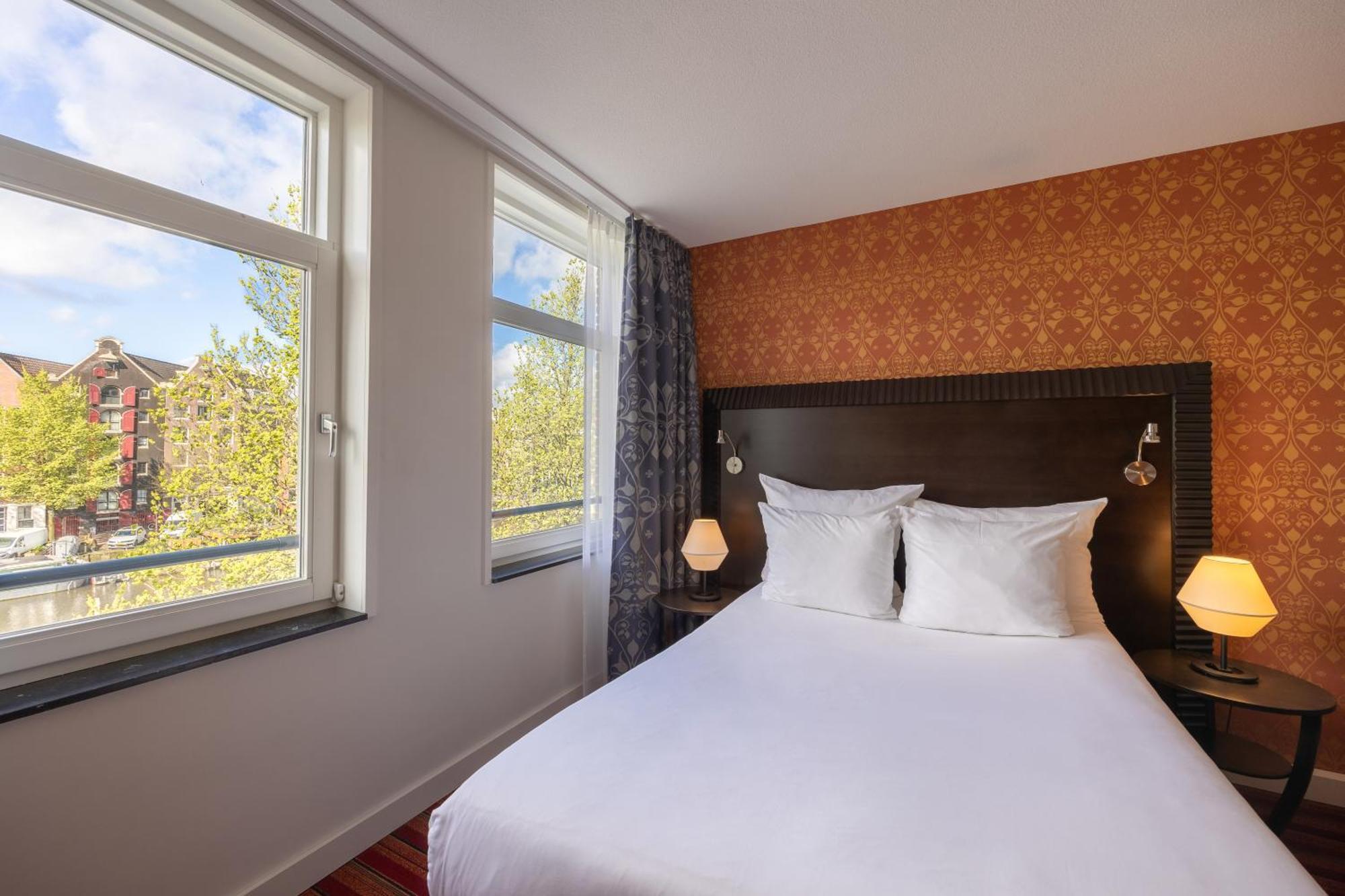 Hotel Grand Amrath 5*