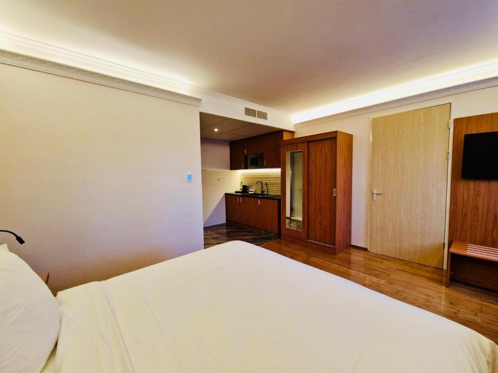 Hotel Chasse Residency 4*
