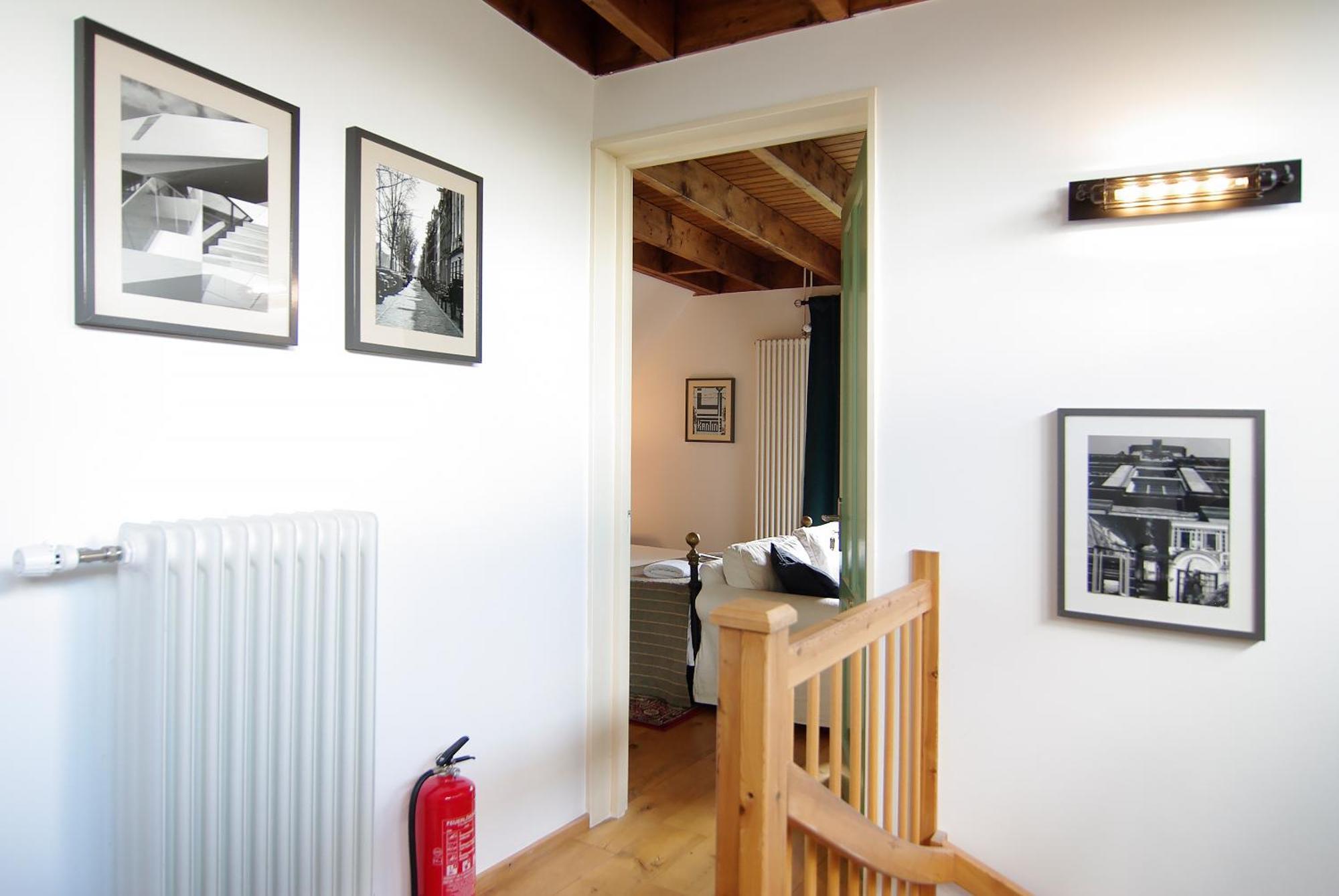 Homestay Tranquil Wooden House With Free Parking Amsterdam