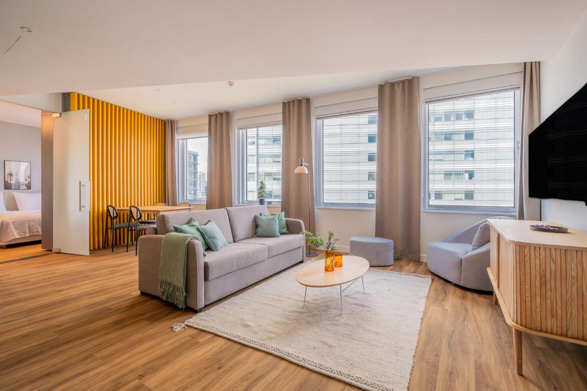 Limehome Gatwickstraat Apartment *