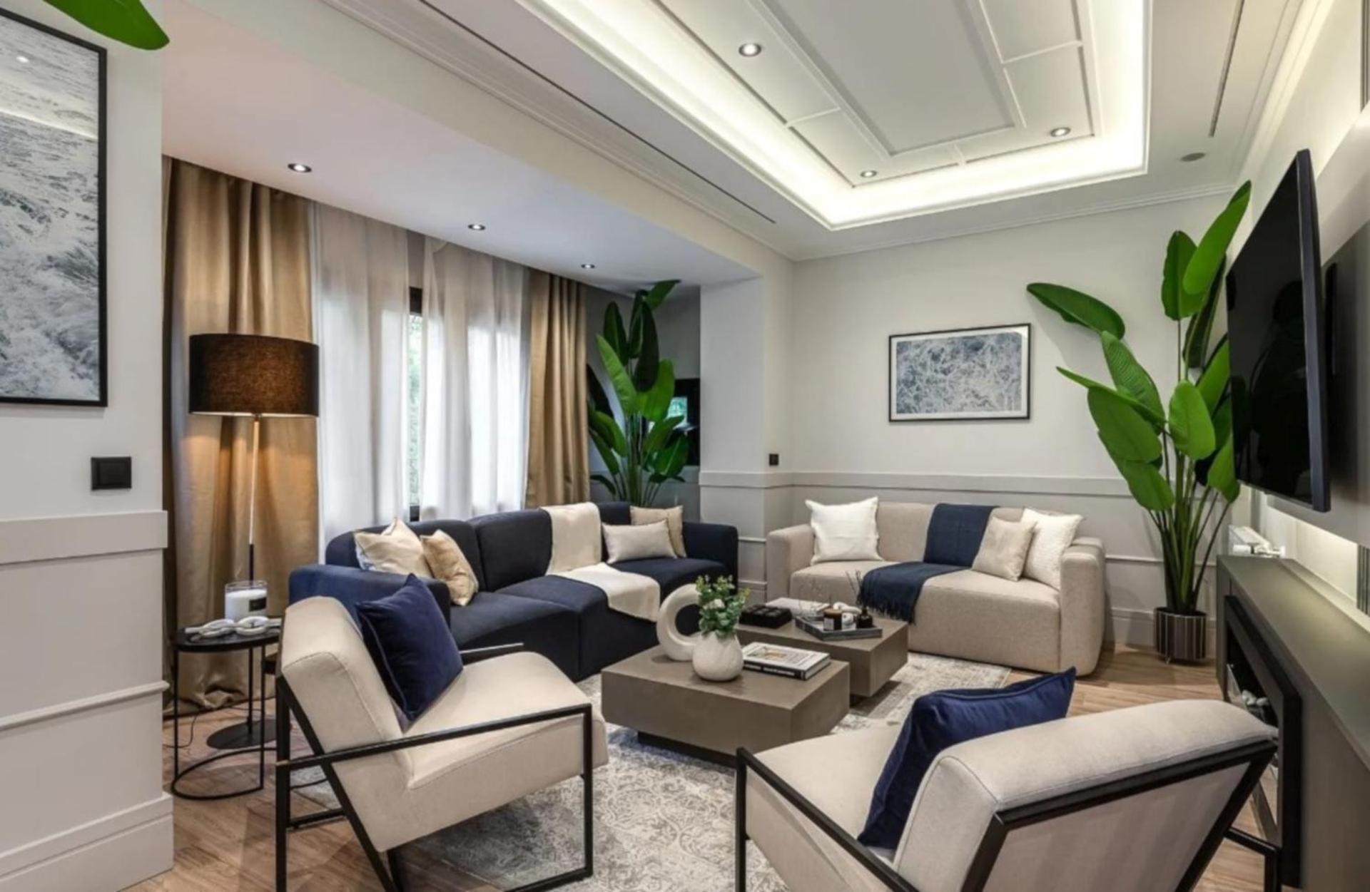 New Top Apartment