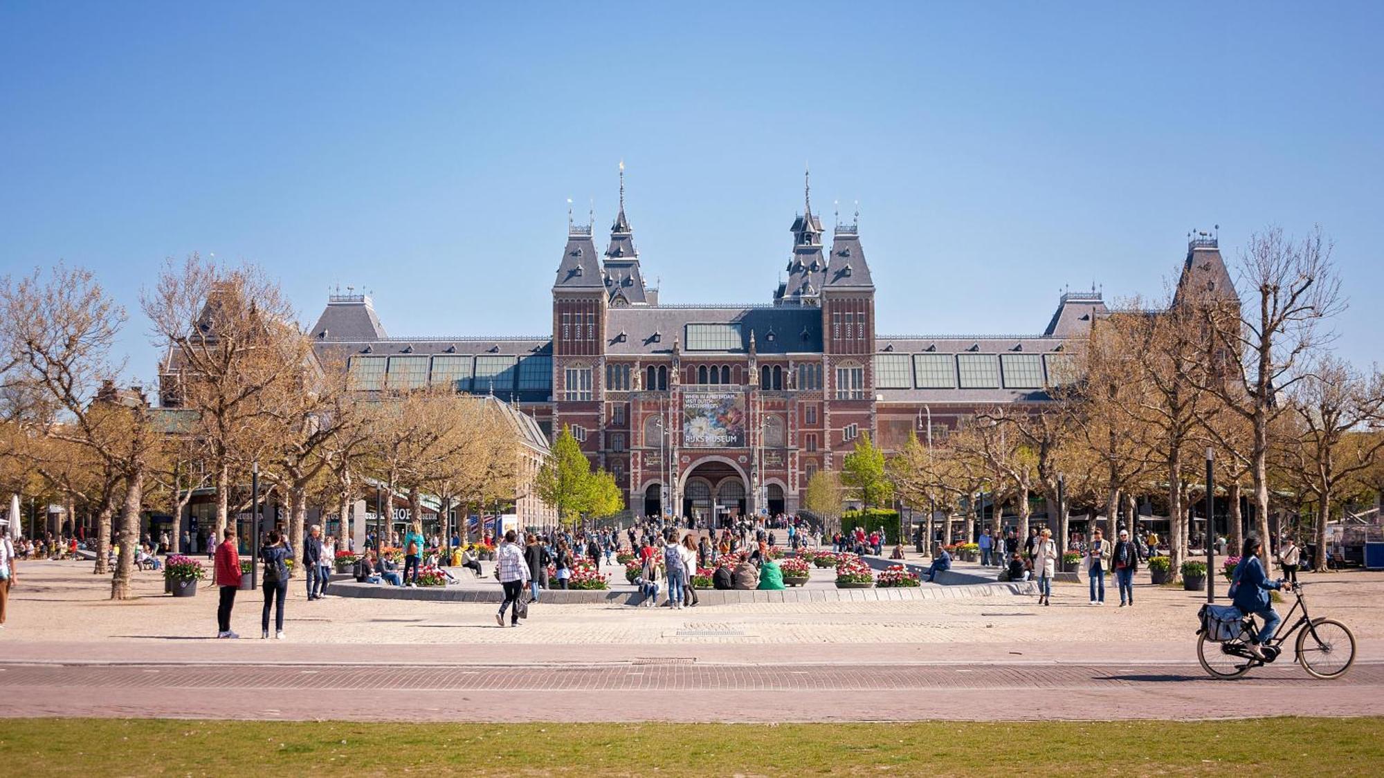 Museum Square View Couette-café Amsterdam