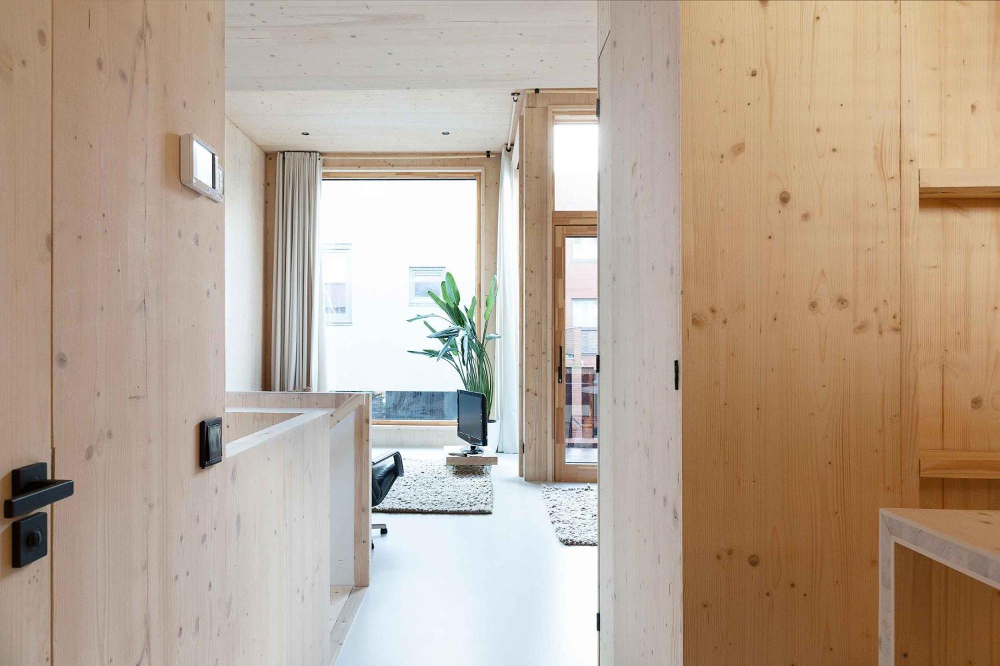 Gasthuis Wooden Wonders - A Unique Studio Experience In Amsterdam-noord Amsterdam