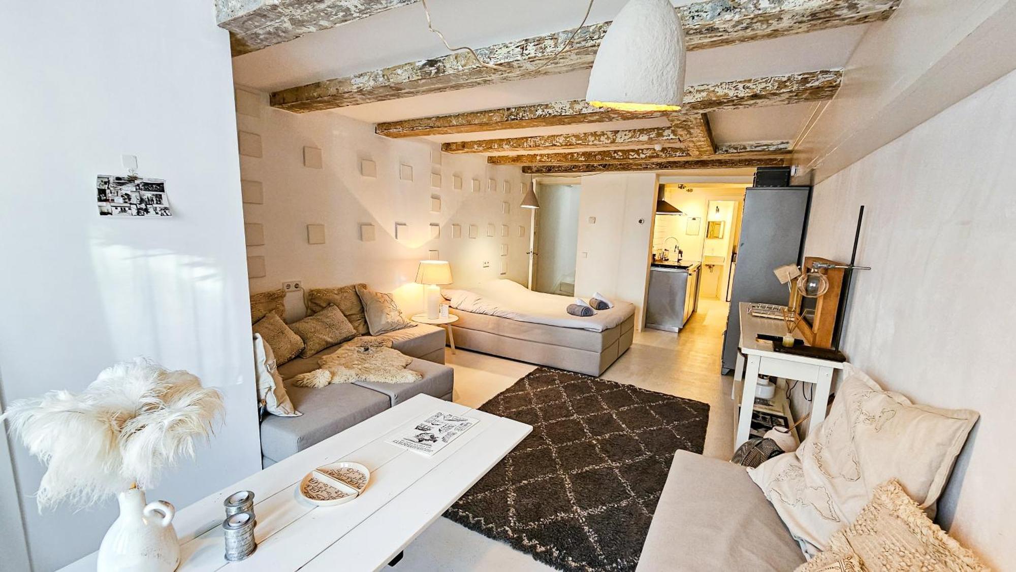 Bed & Breakfast The White Wilde - In A Historic Canalhouse From 1799