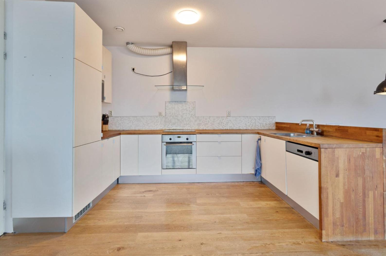 Apartment Spacious 12 Min To Center By Tram *