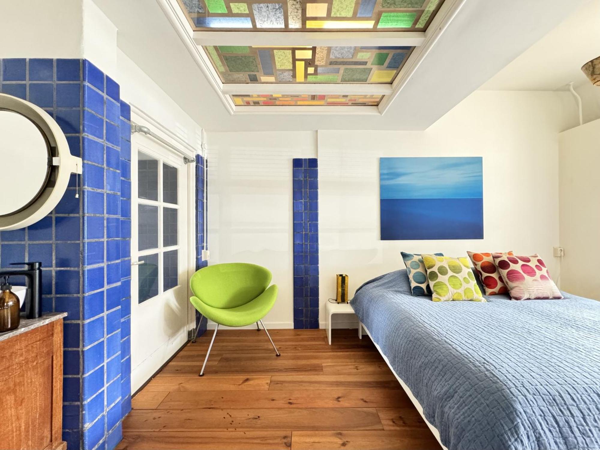 Apartment In Former Bathhouse. Free Parking *