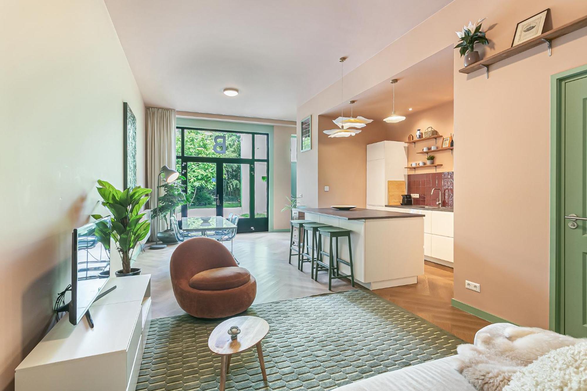 Apartment Stylish Next To The Amstel River - Unit B *