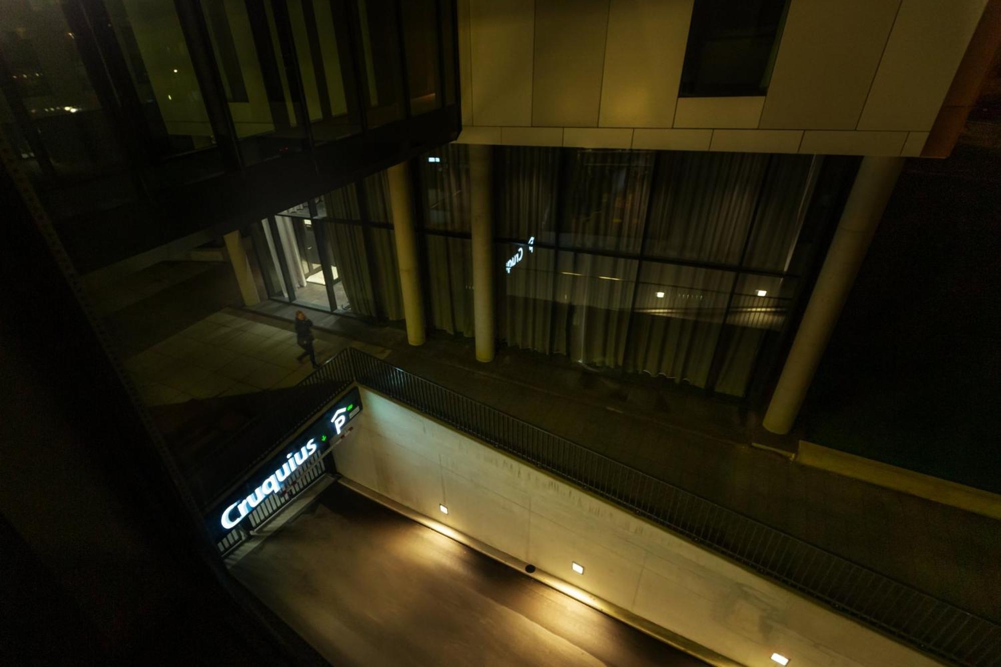 Hotel - The Niu, Fender Amesterdão