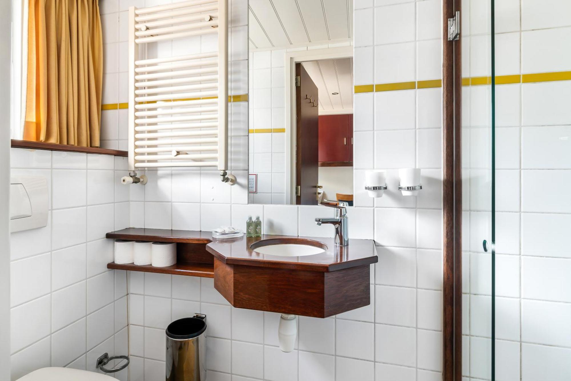 Sailing Hotel Amsterdam