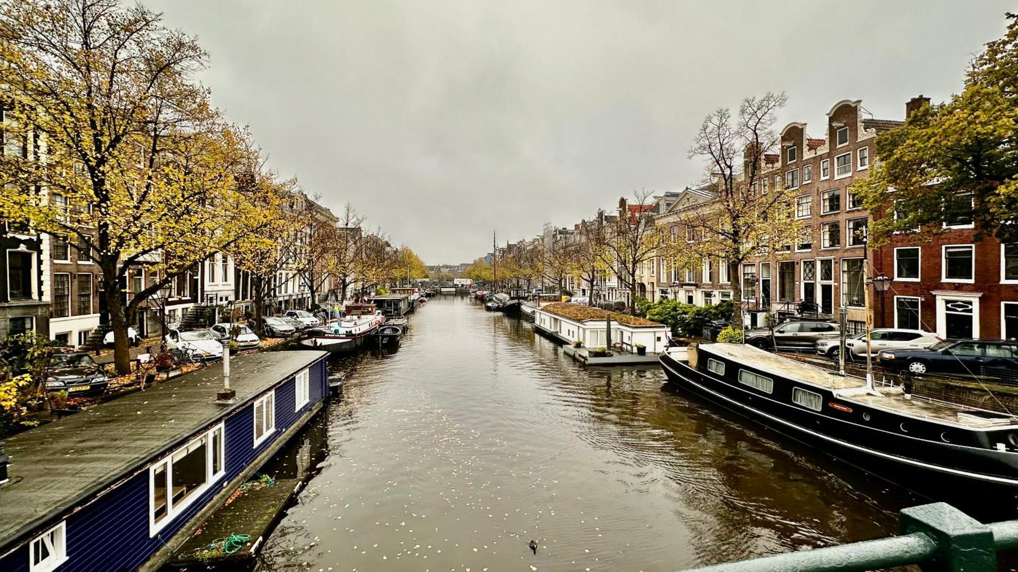 Canal Amsterdam