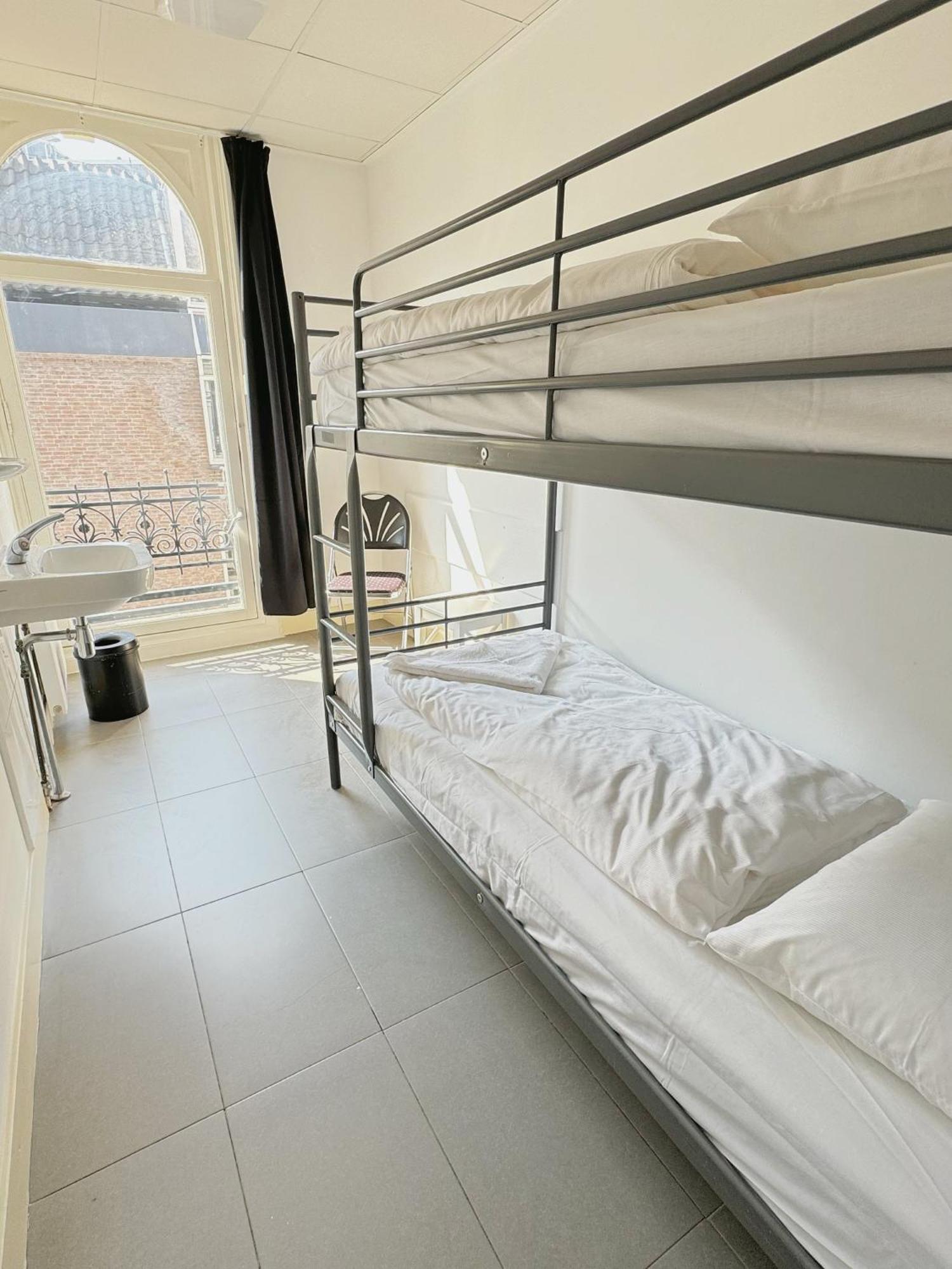 Cs Hotel 2*
