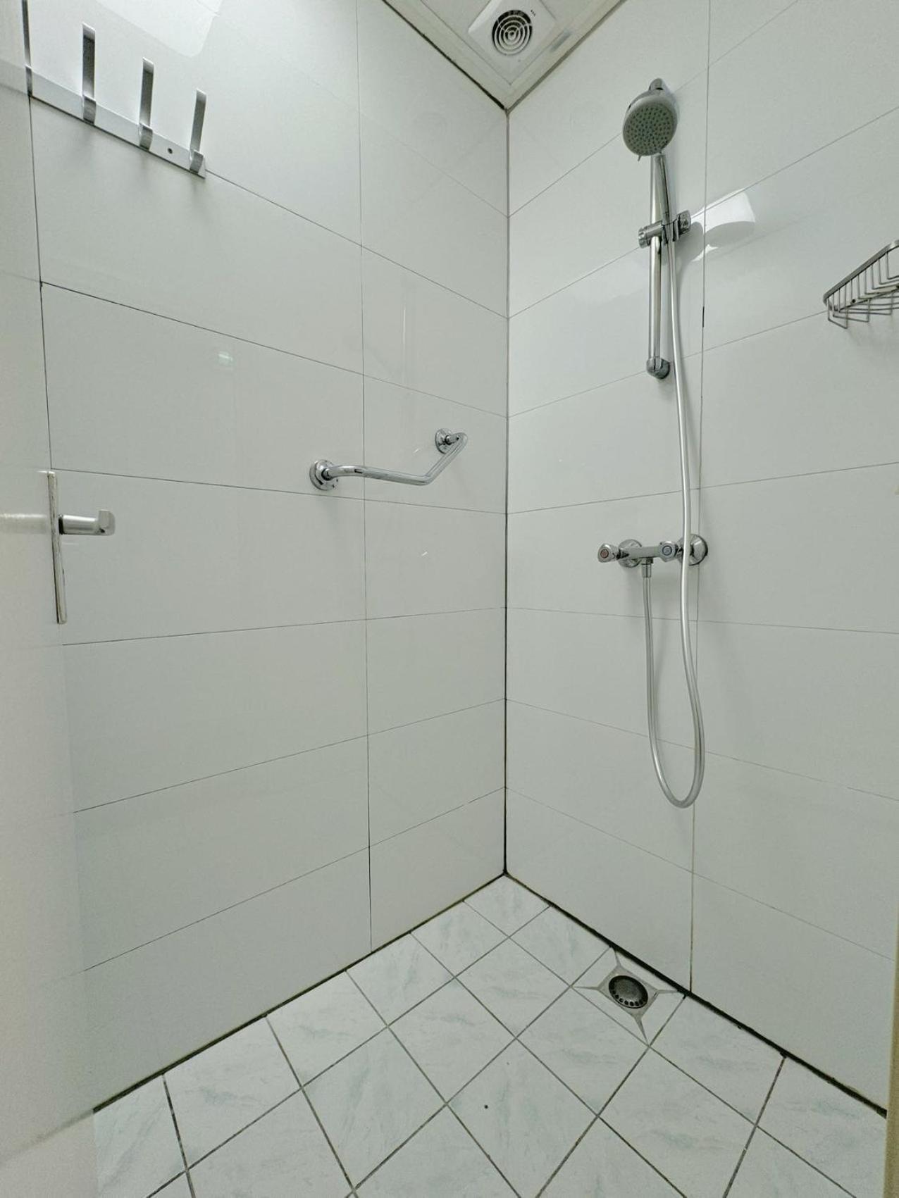 Cs Hotel 2*