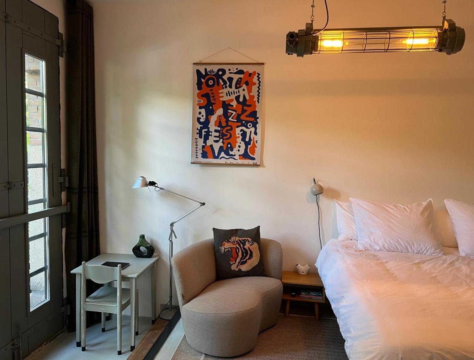 Garage Bed & Breakfast Amsterdam