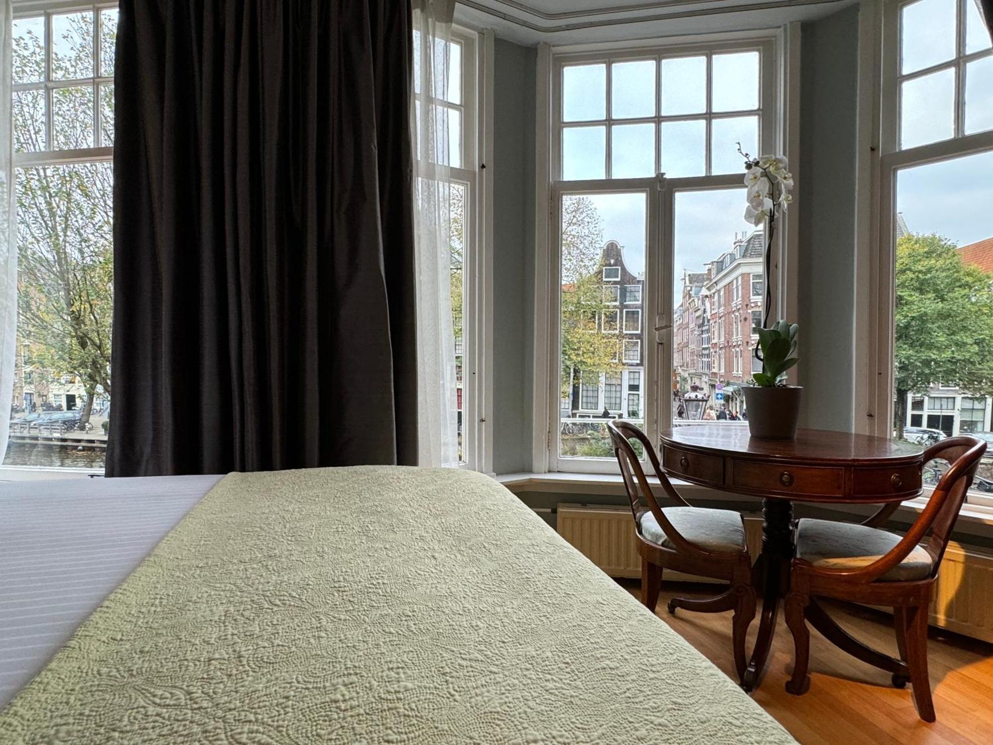 Decor Canal House Bed & Breakfast *