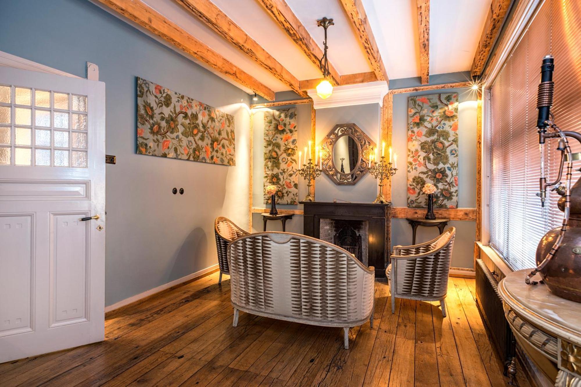 Private And Chique Salon De Franz - With Large Terrace Bed & Breakfast Amsterdam