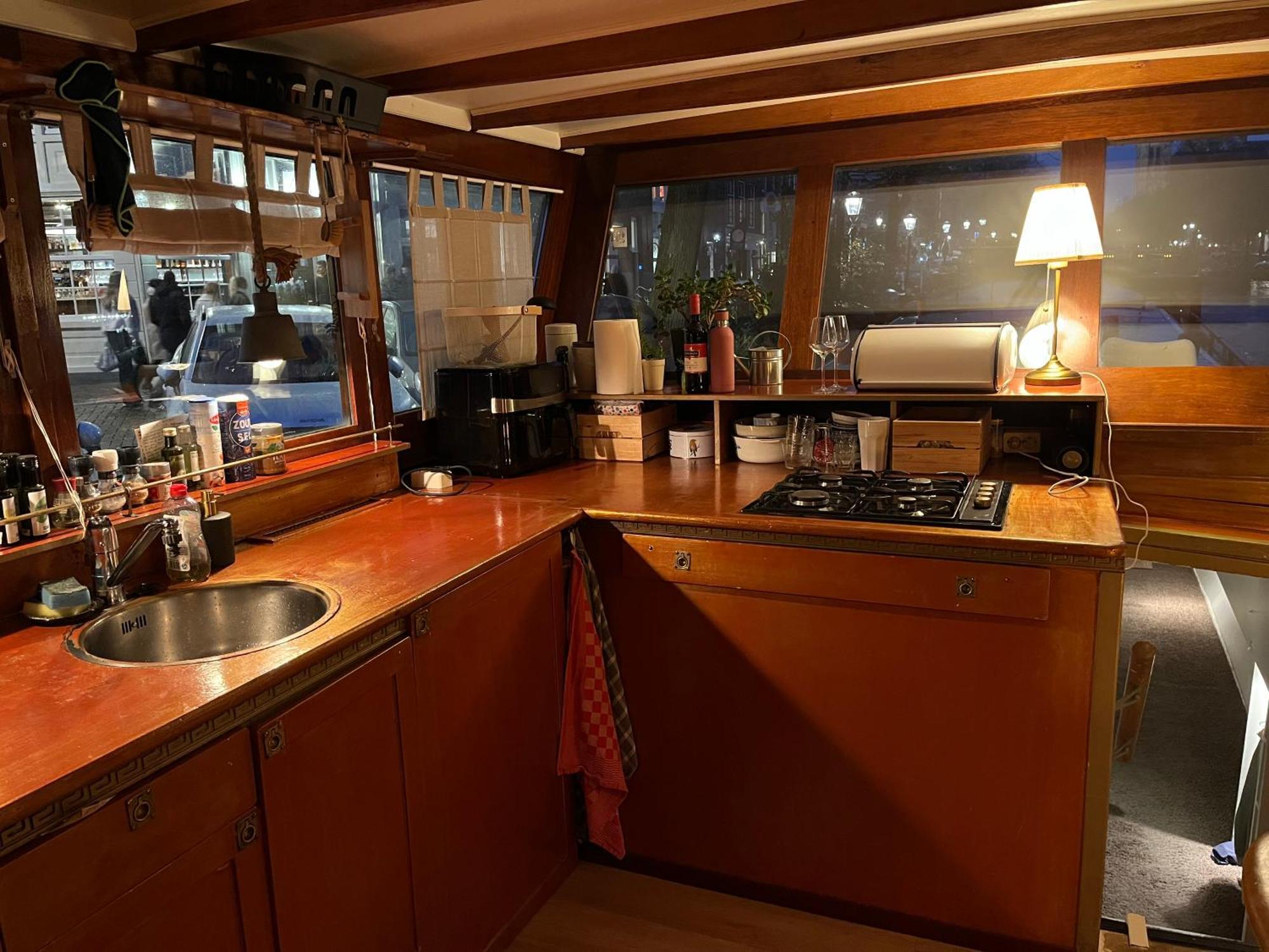 Homestay Woonboot Josja Amsterdam