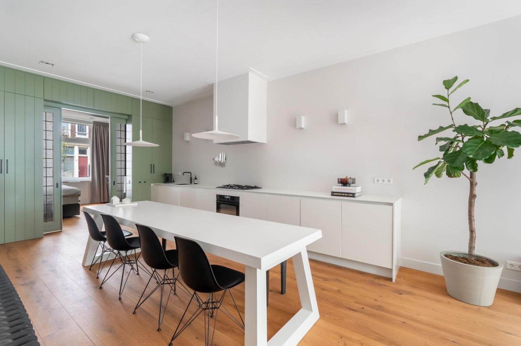 Osmon Apartment *
