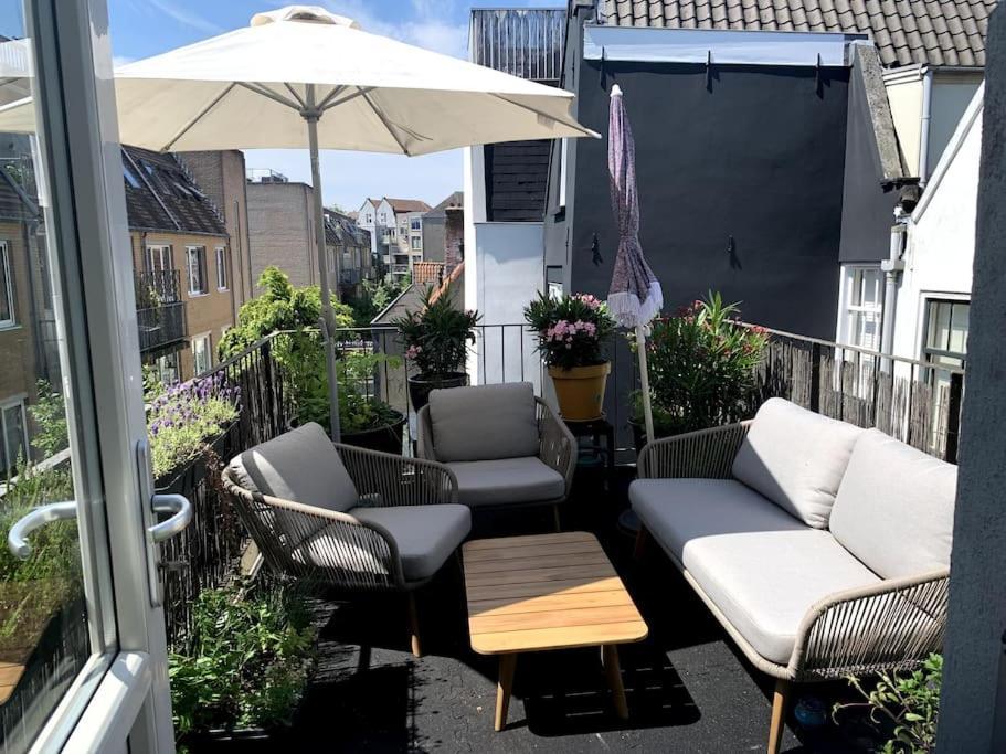 Roof Terrace Bnb In De Jordaan Apartment