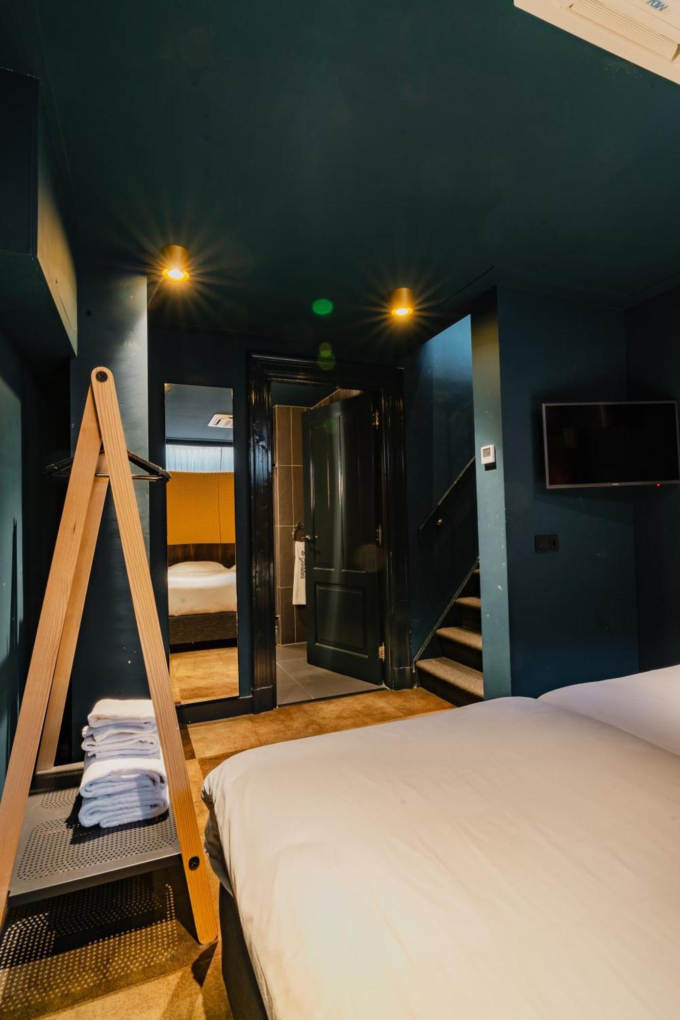 De Jonker Urban Studios&suites Hotel 4*