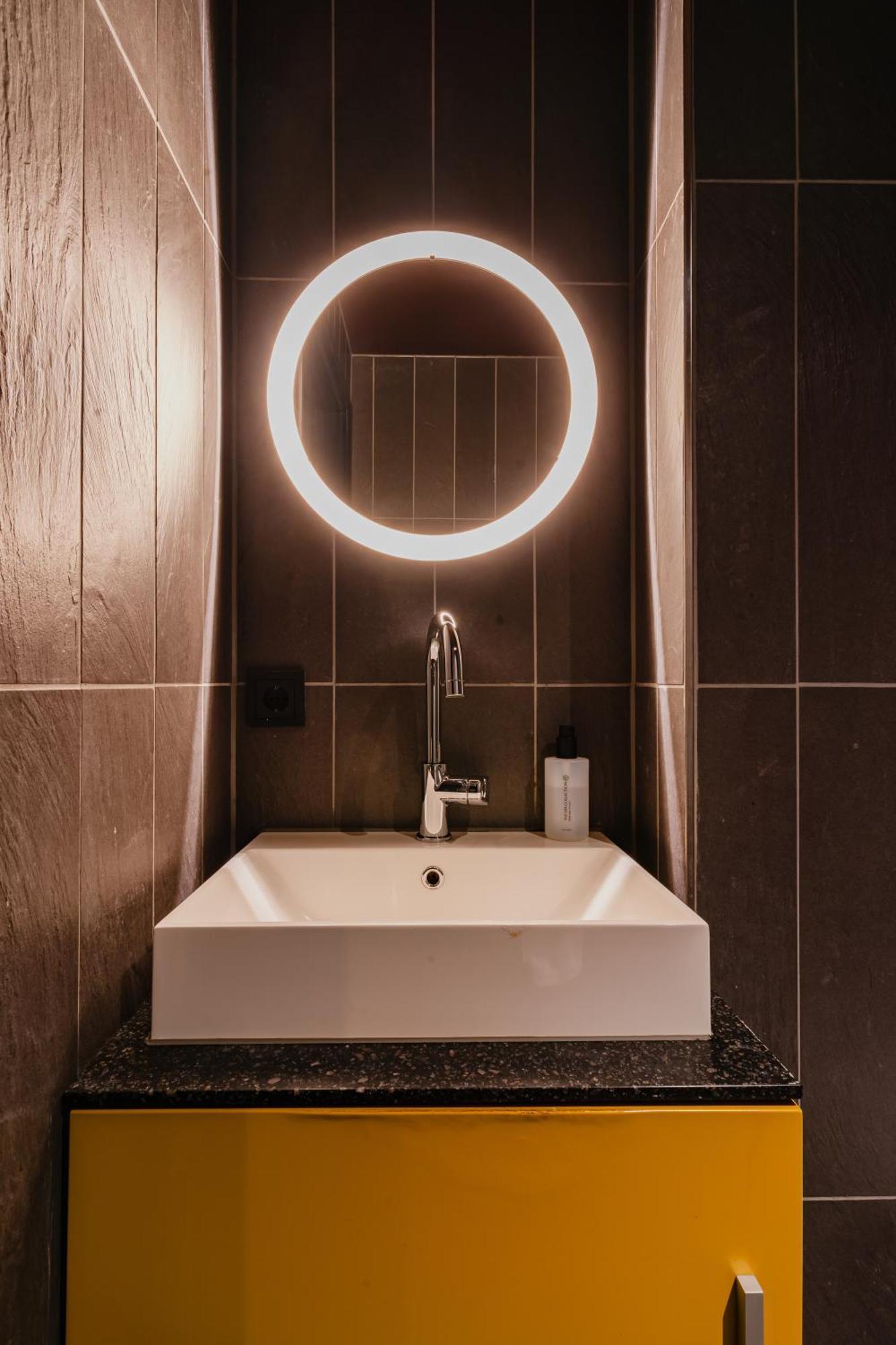 De Jonker Urban Studios&suites Hotel Amsterdam