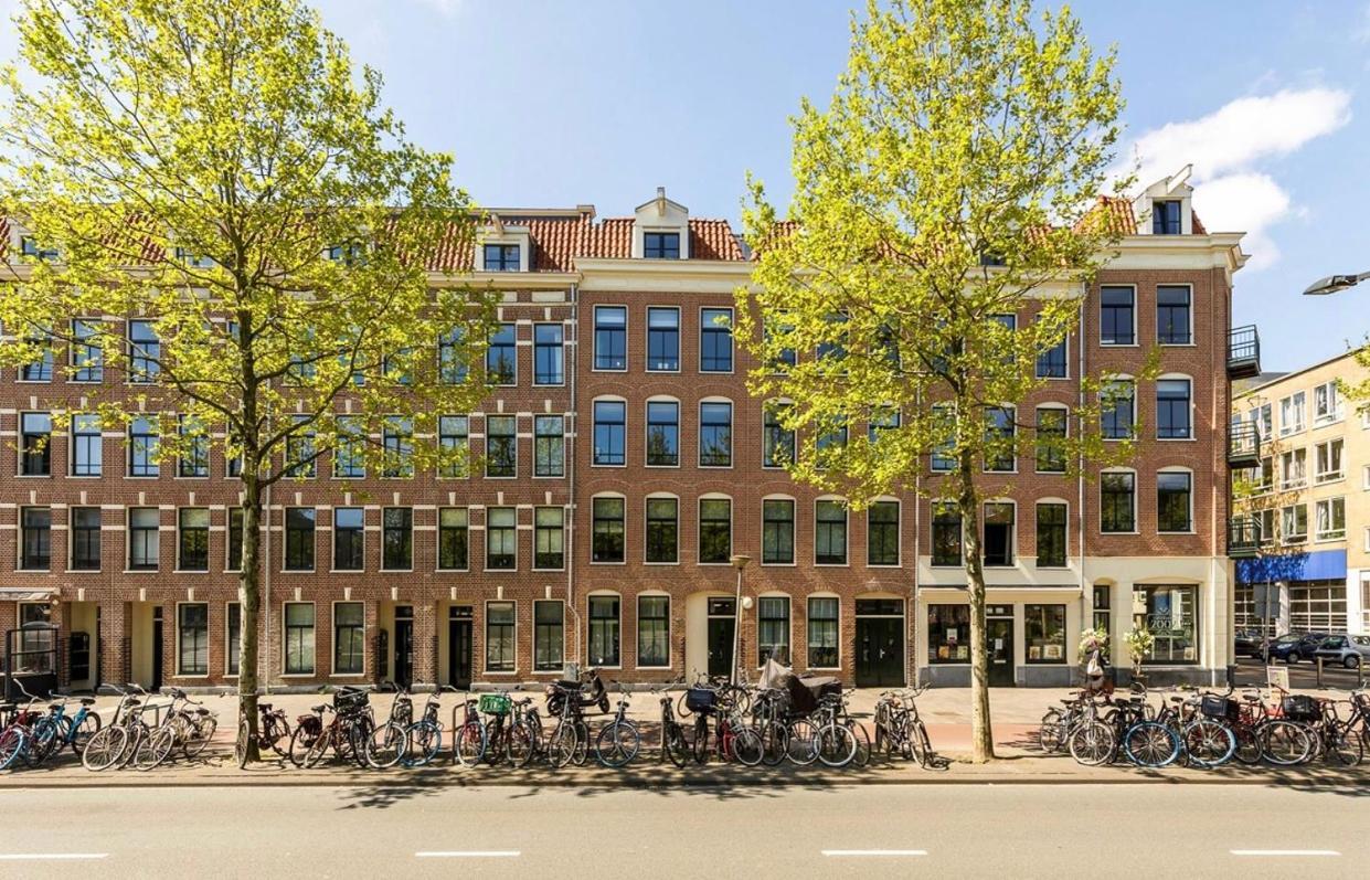 Apartment 2 Bedroom With Garden *