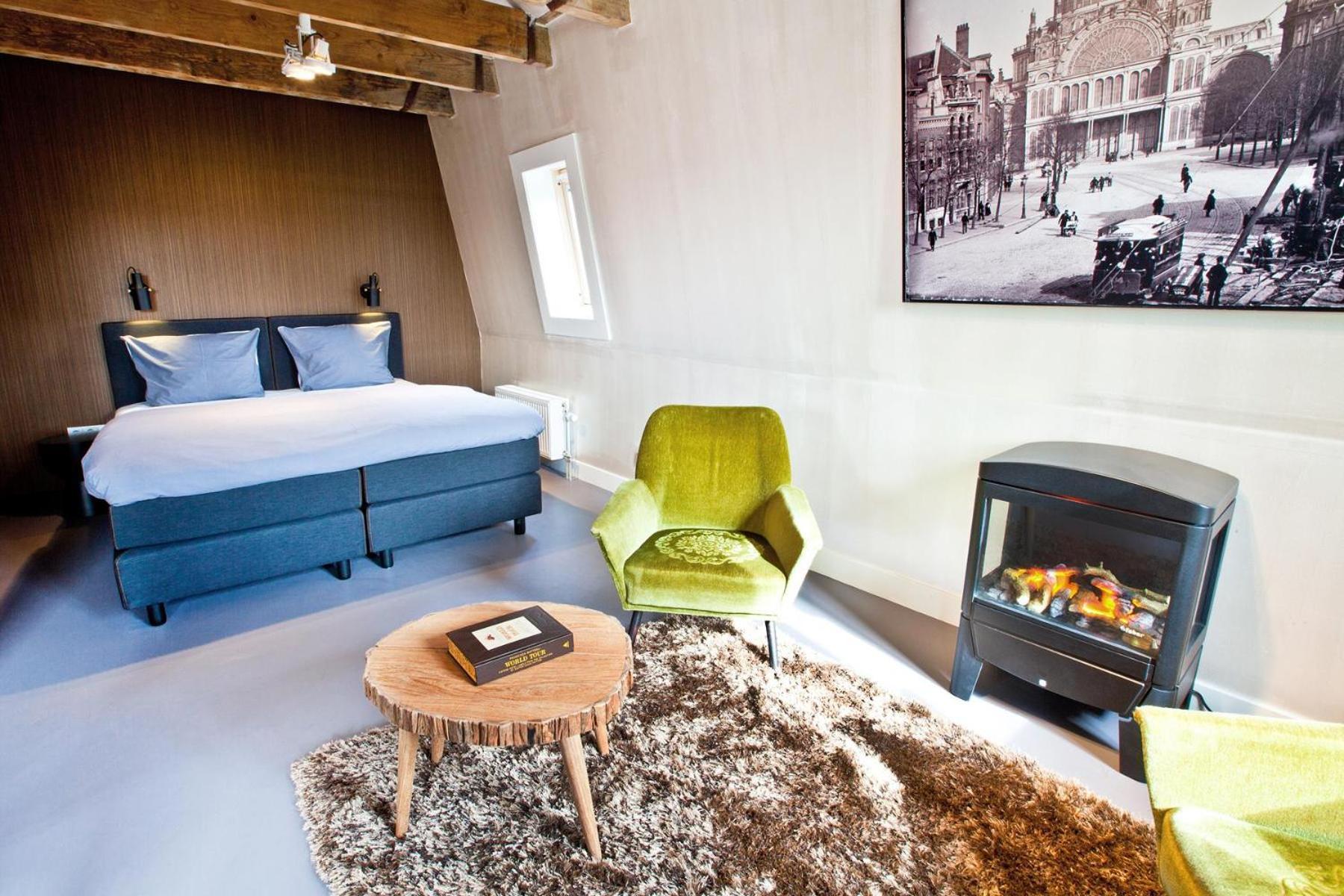 V Lofts 3*