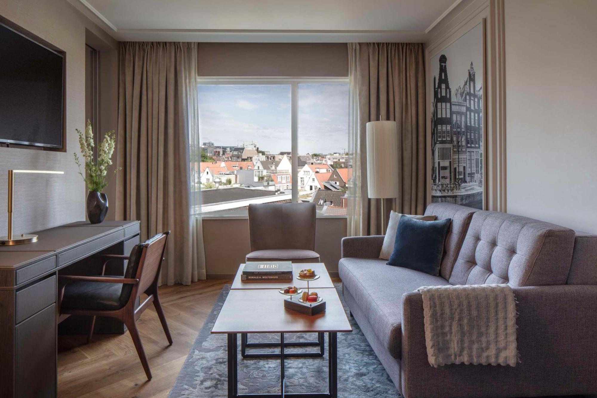 Anantara Grand Krasnapolsky Hotel 5*