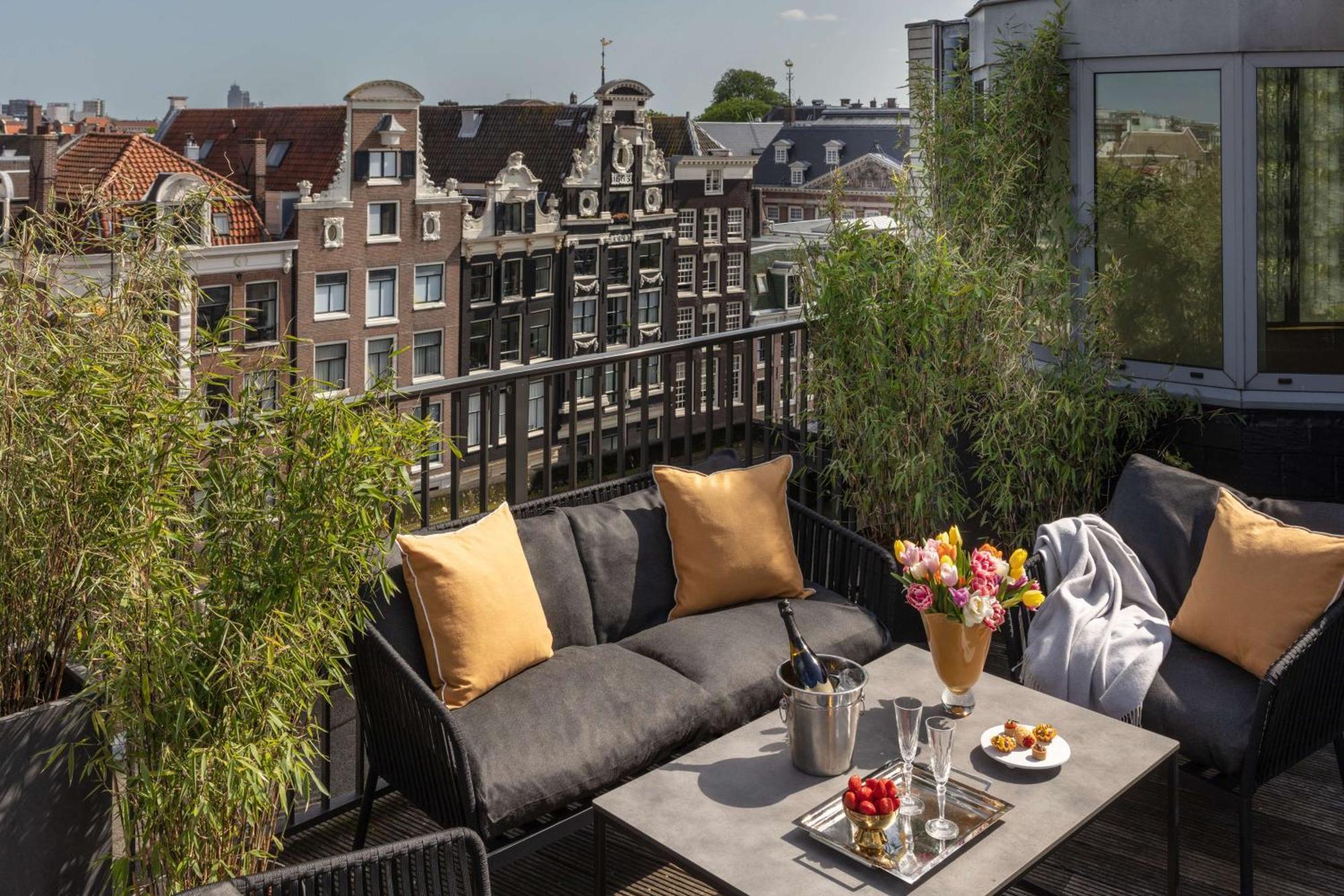 Hotel Anantara Grand Krasnapolsky 5*