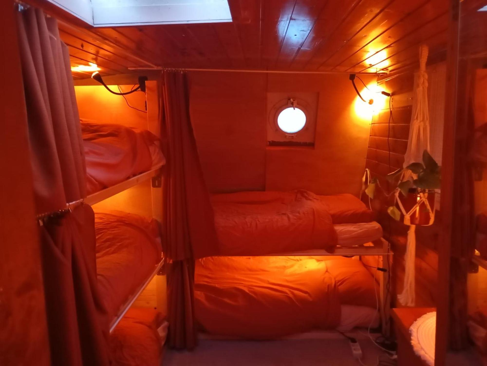 The Water - Floating Experience * Amsterdam