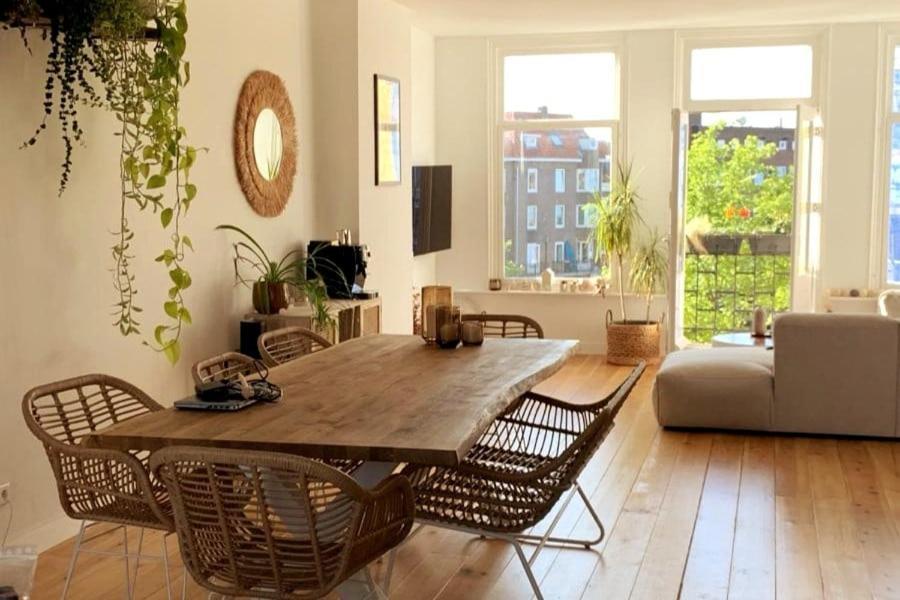 Canal View, Roofterrace Apartment *