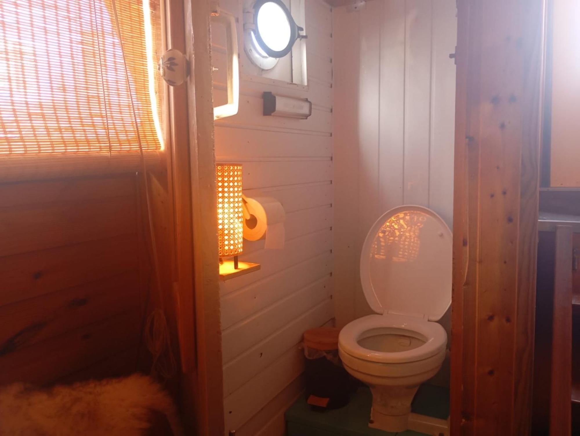 Hostel The Water - Floating Experience