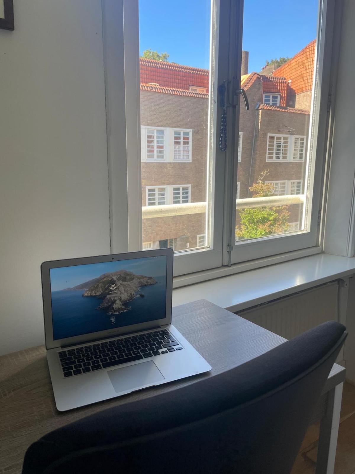 Apartment Beautiful Local In The Heart Of Amsterdam
