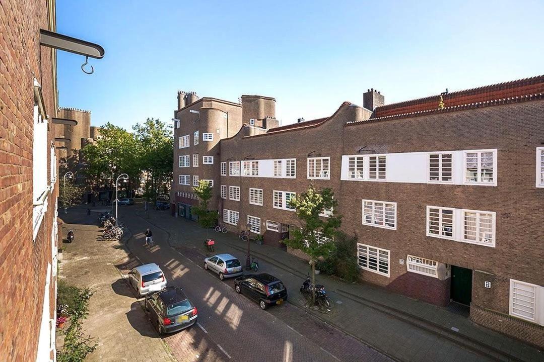 Apartment Beautiful Local In The Heart Of Amsterdam