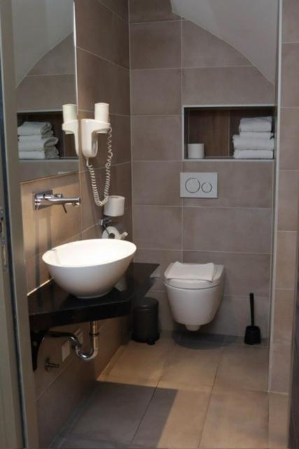 Dream Hotel