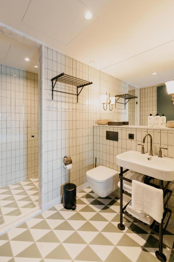 Boat&co Hotel 4*