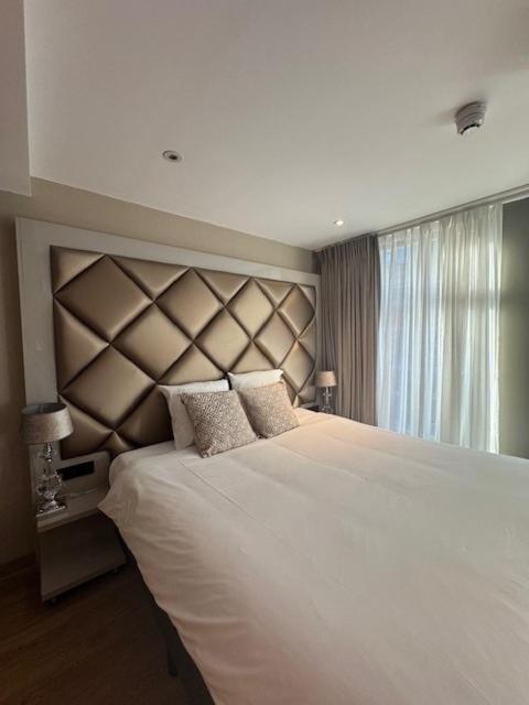 Dream Hotel