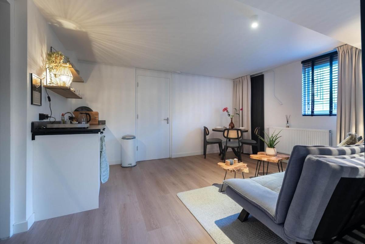 De Jordaan Luxury Apartment