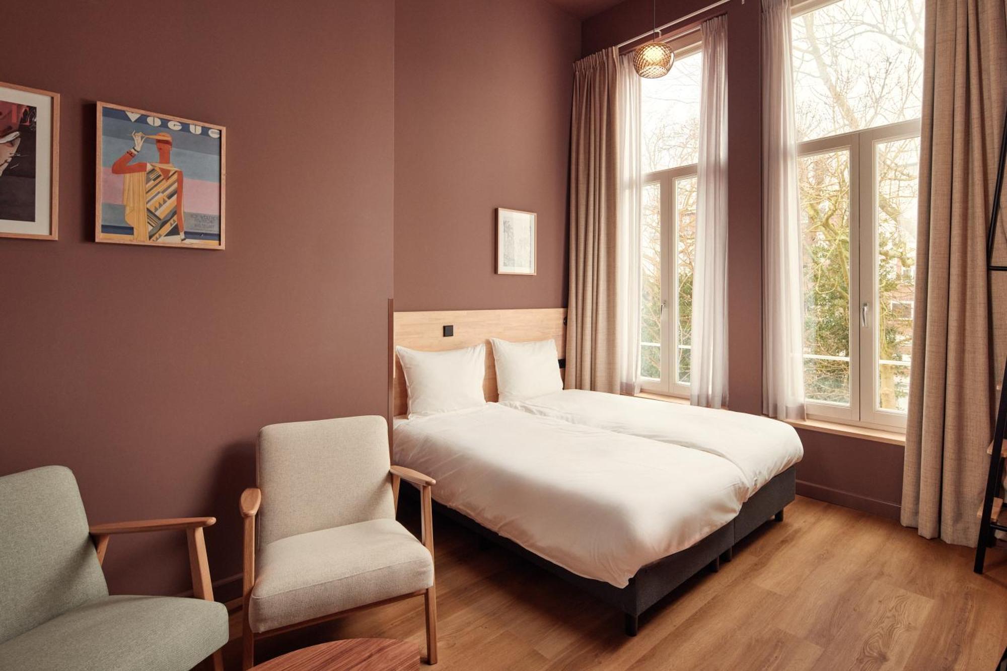 Hostel The Elephant